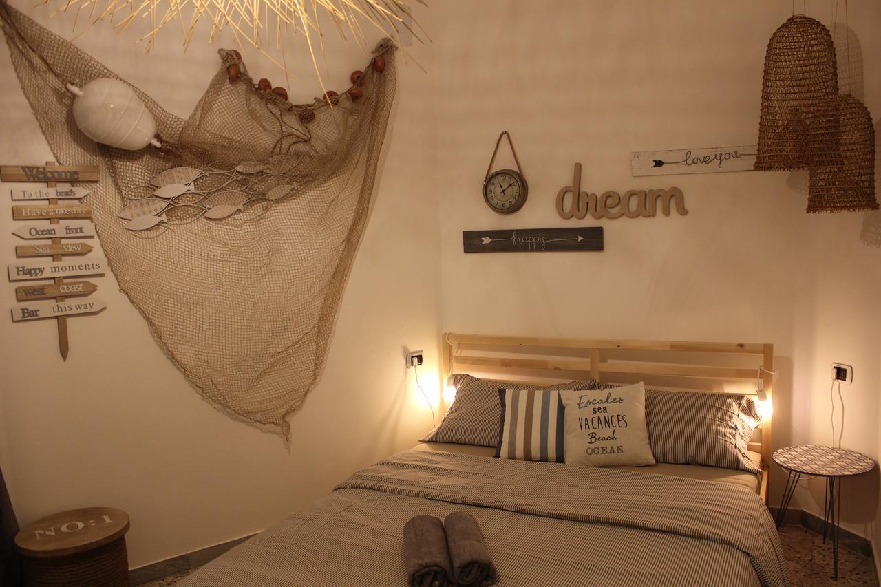 Wanderlust B And B Lecce Bagian luar foto